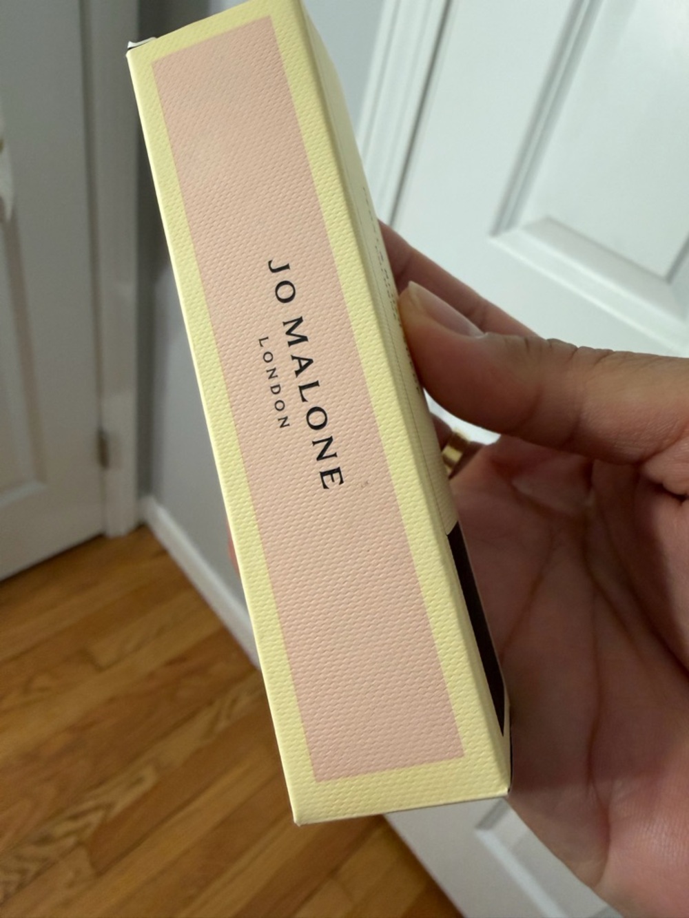 Jo Malone Cream and Pale Pink Boxed Peony and Blush Suede
